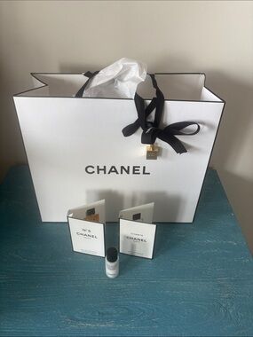 Brand new Chanel Bleu de Chanel bag charm with perfume samples , bag and ribbon
